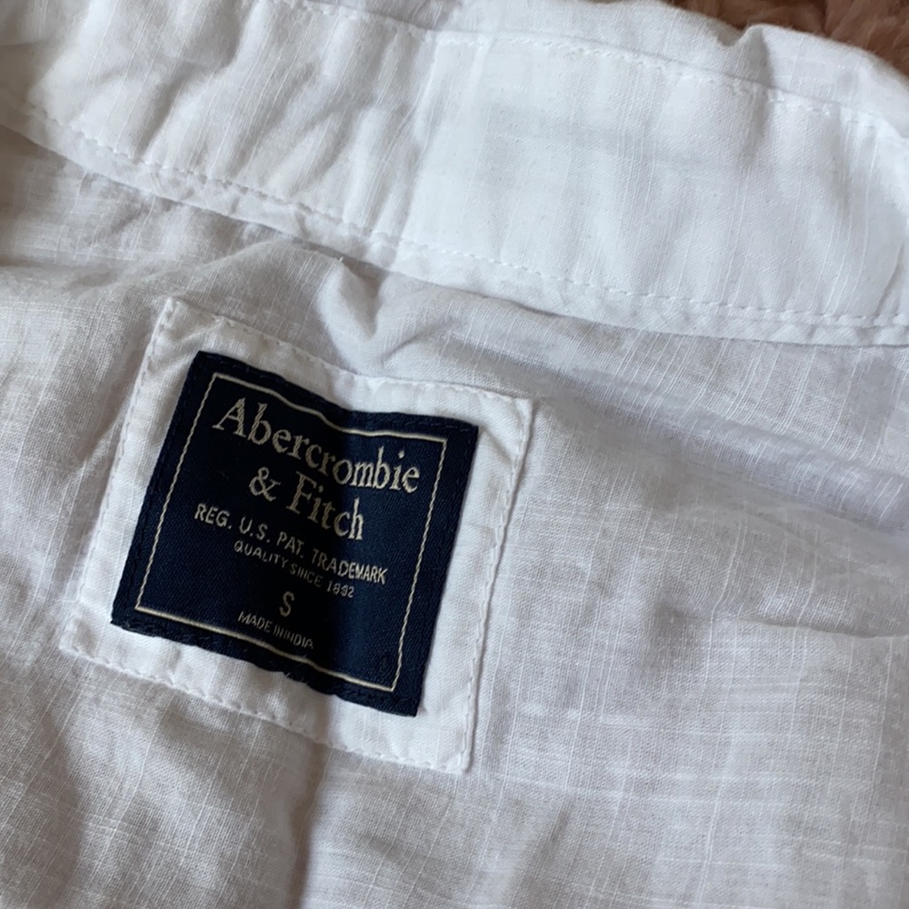 A&F, S, Linen - Picture 2 of 2